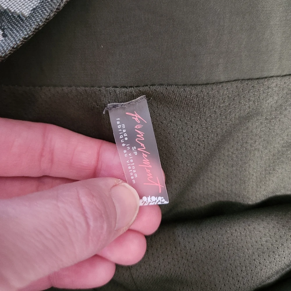 Nwt FREE PEOPLE MOVEMENT Hit The Hills Shortie - Picture 5 of 7